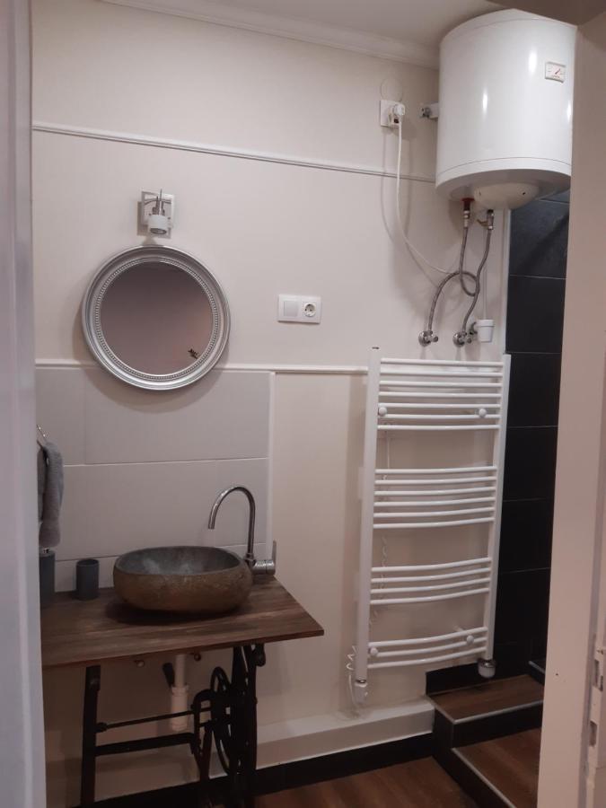 Ady Apartman 터터 외부 사진